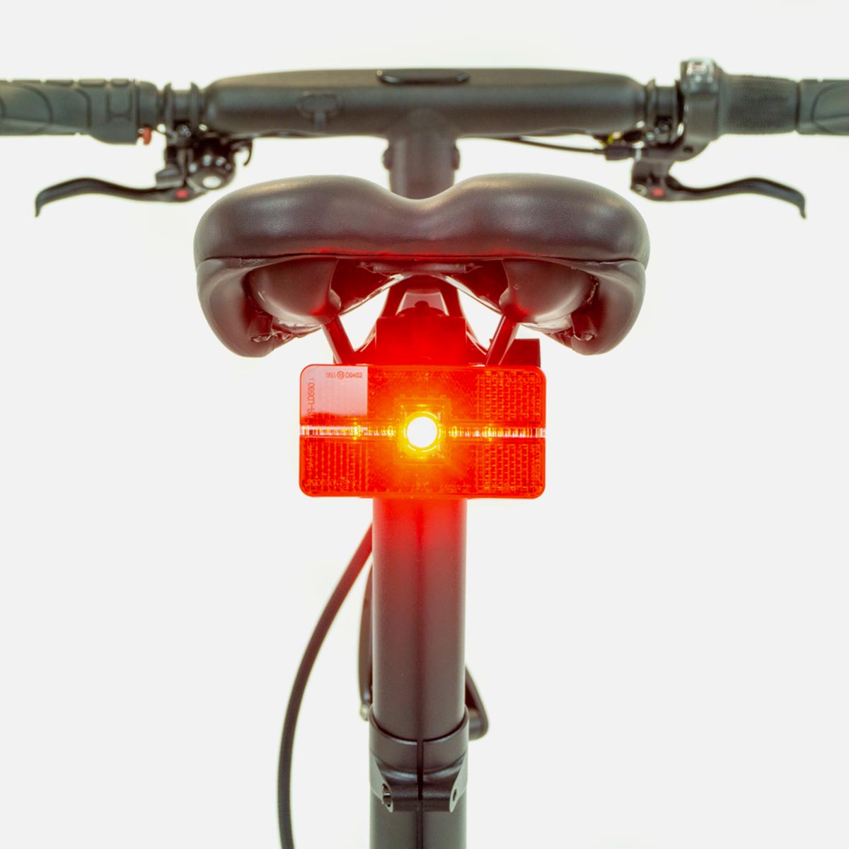 Cateye_OnBike_DSC5071_Webstore Cateye light on a Gocycle